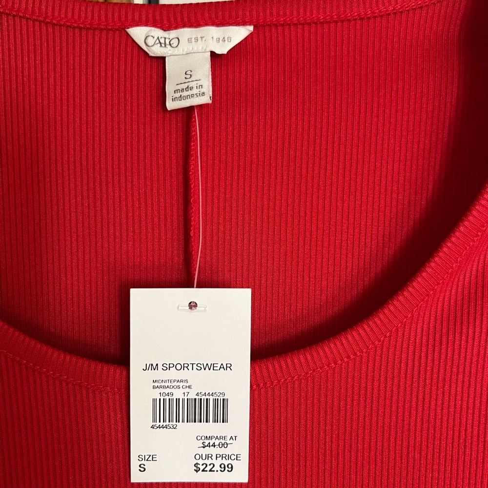 Red Ruffled Sleeve Women's Top - Picture 2 of 3